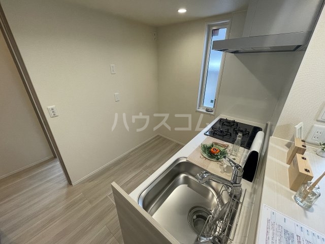 13/30 キッチン