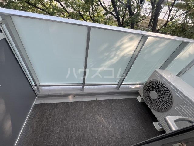 20/30 バルコニー