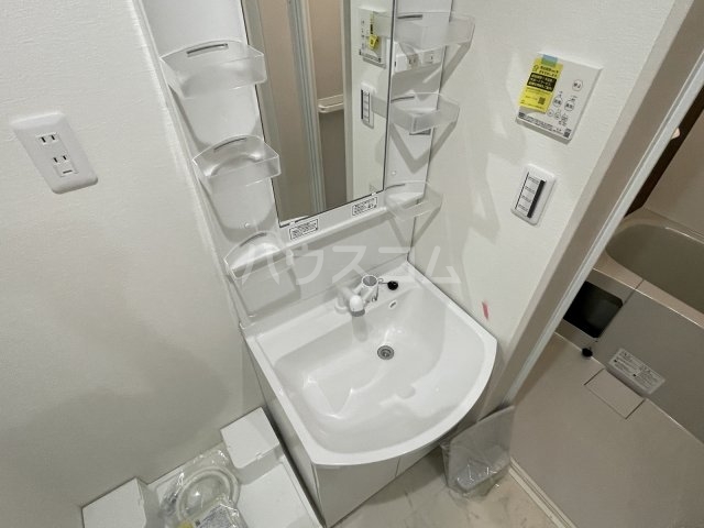 13/28 洗面