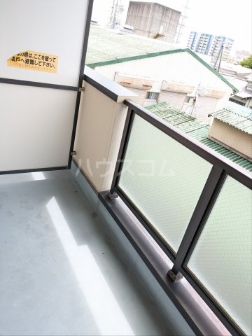 17/25 バルコニー