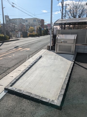 21/25 駐車場