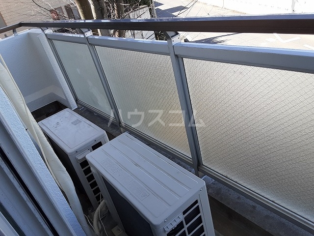 18/27 バルコニー