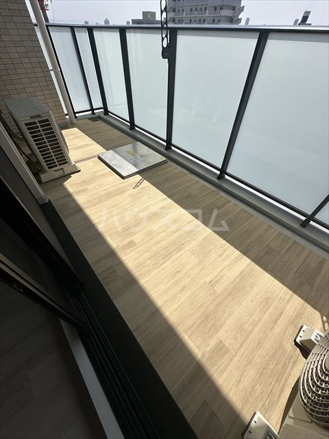 21/29 バルコニー