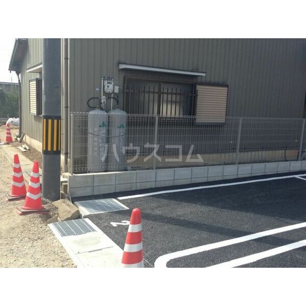 16/26 エントランス