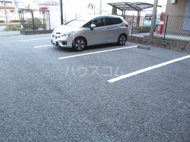 14/22 駐車場