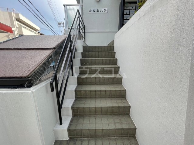 19/29 エントランス