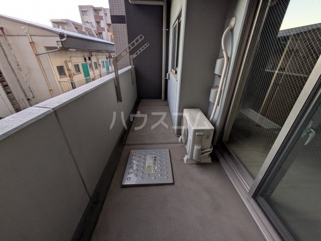 17/25 バルコニー