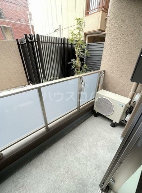14/27 バルコニー