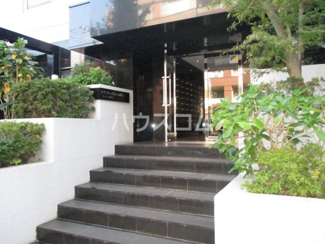 3/7 エントランス