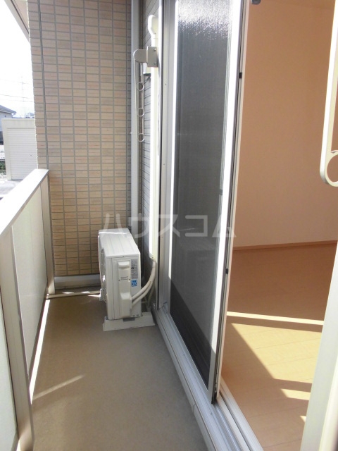 19/25 バルコニー