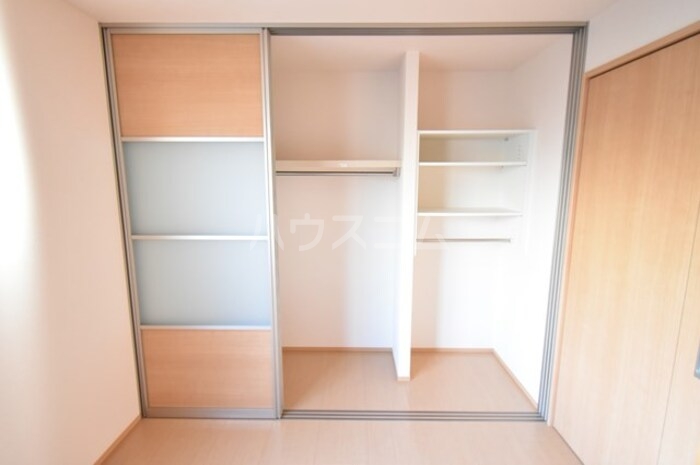 13/30 収納
