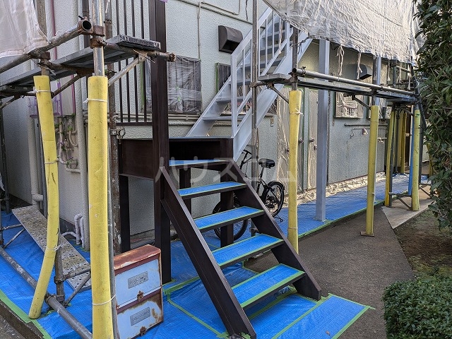 21/29 エントランス