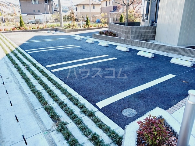 16/22 駐車場