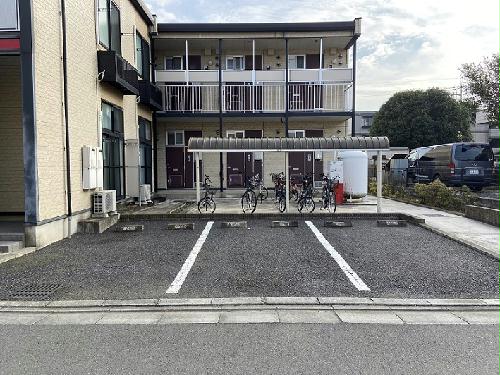 14/18 駐車場