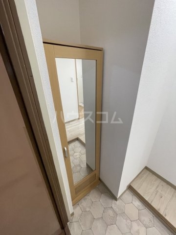 14/30 玄関