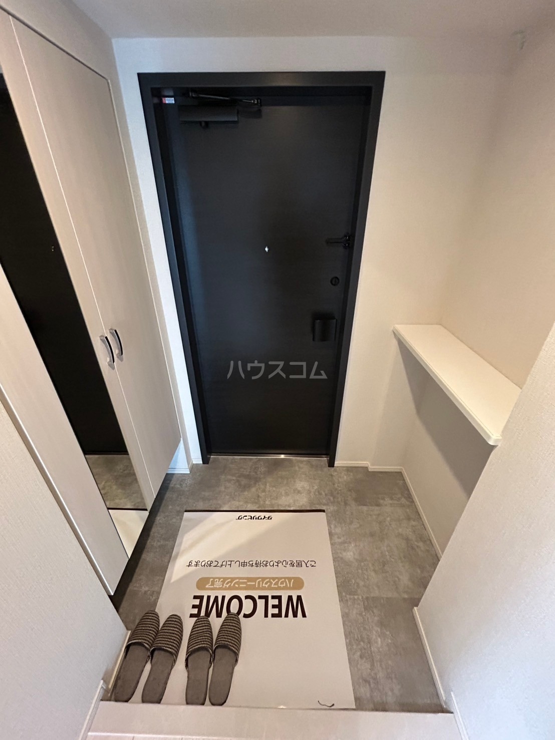 14/30 玄関