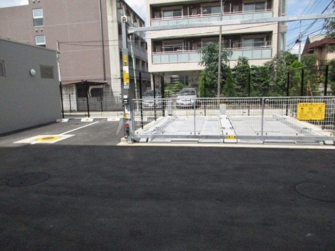 15/25 駐車場