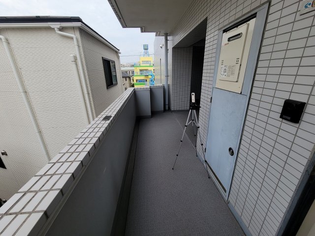 18/30 バルコニー