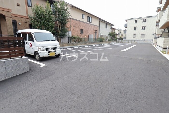 3/4 駐車場