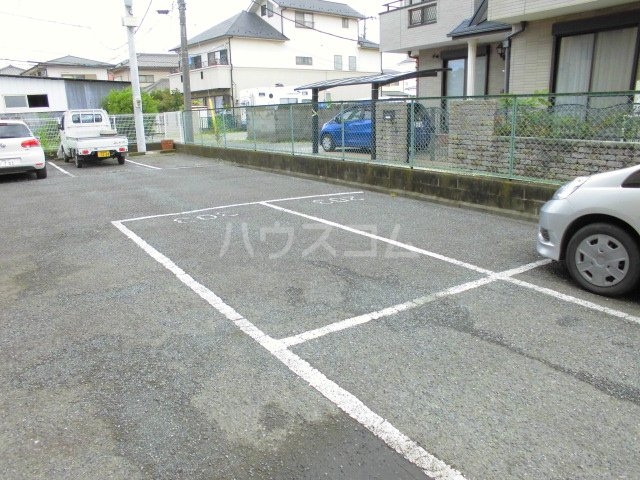 21/25 駐車場