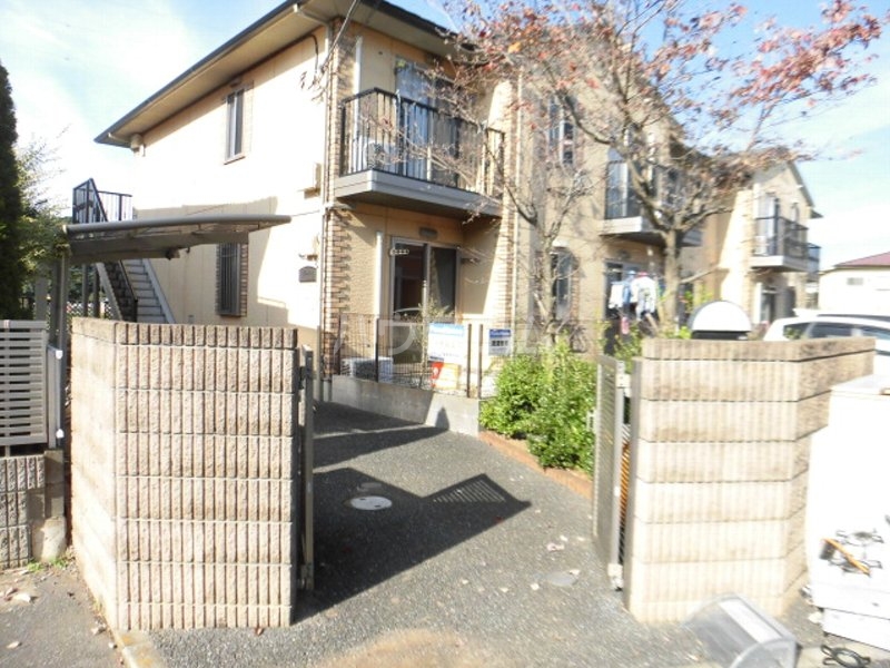 2/4 エントランス