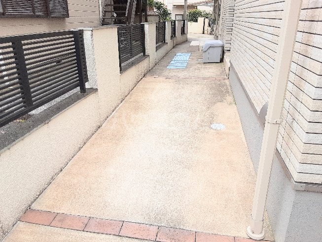 19/29 エントランス