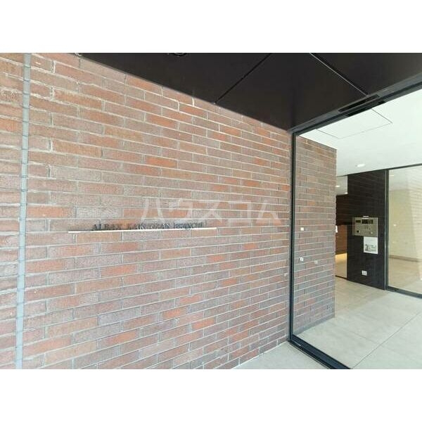 2/11 エントランス