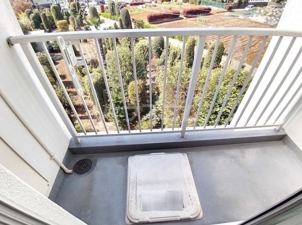 13/20 バルコニー