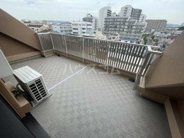 13/20 バルコニー