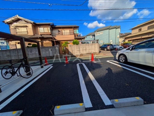 24/29 駐車場