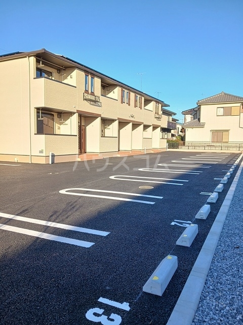 15/25 駐車場