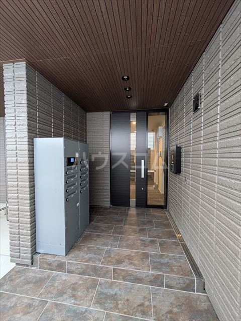 29/30 エントランス