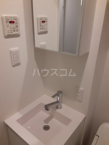 13/30 洗面