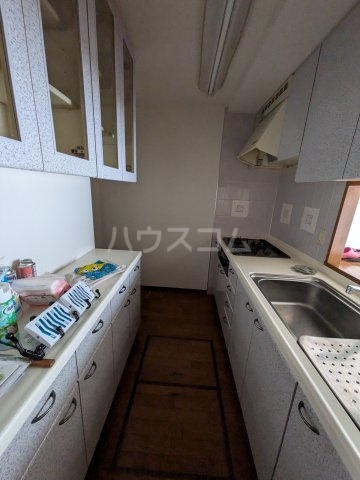 14/25 キッチン