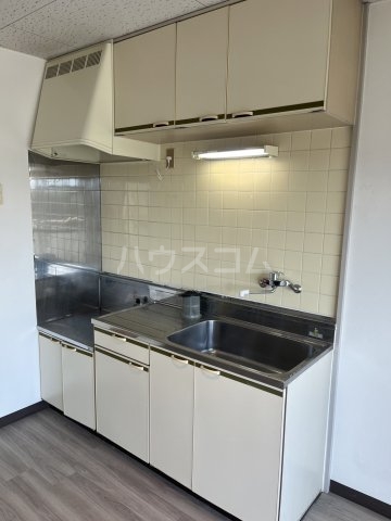 13/30 キッチン