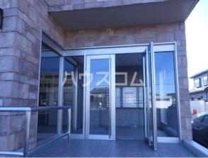 20/30 エントランス