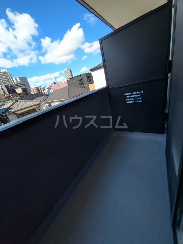 13/19 バルコニー