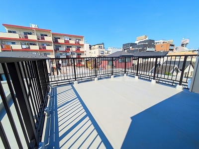 15/26 バルコニー