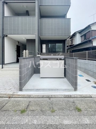 14/24 エントランス