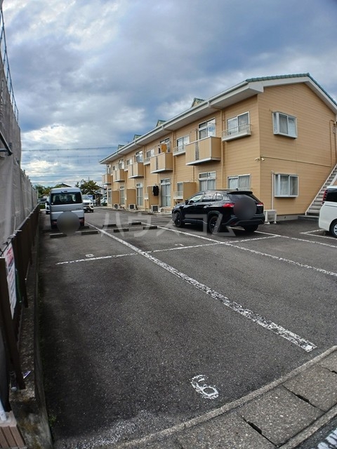2/14 駐車場