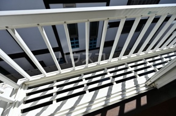 18/25 バルコニー