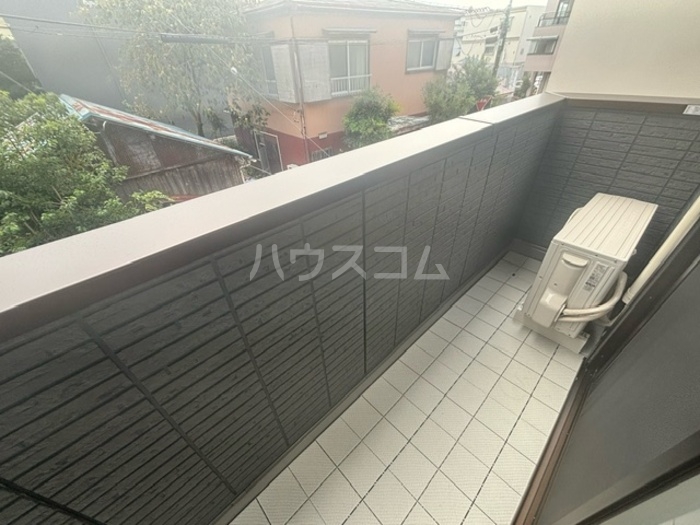 13/25 バルコニー