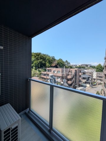 13/30 バルコニー