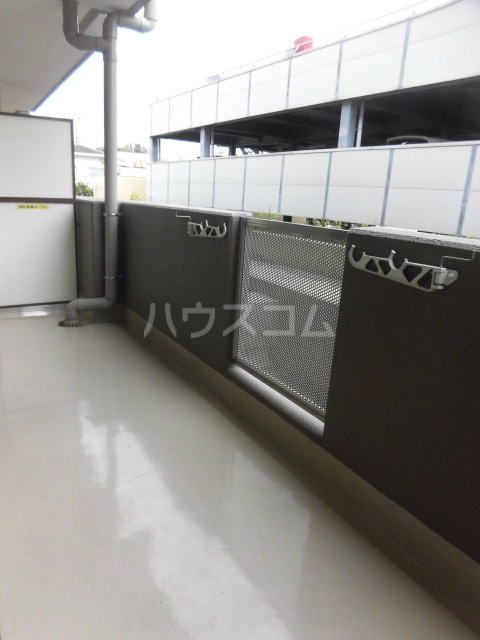 16/27 バルコニー