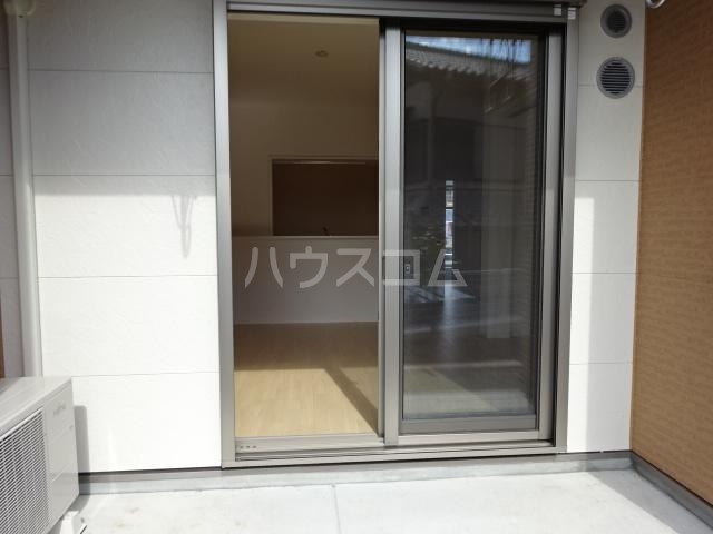 18/30 バルコニー