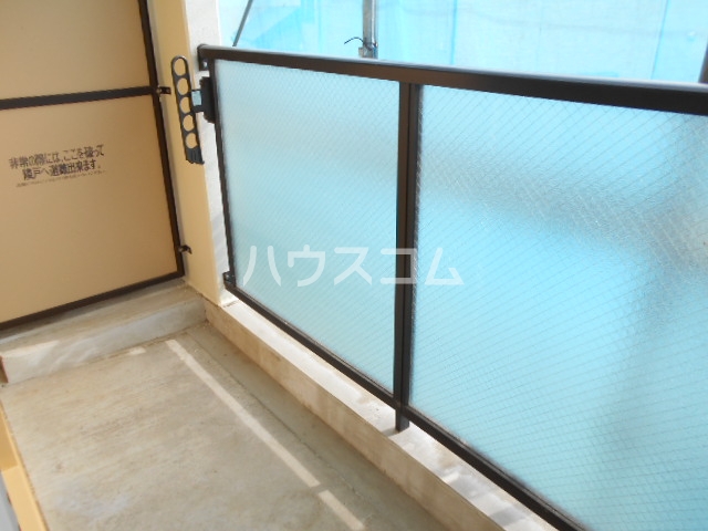 25/30 バルコニー