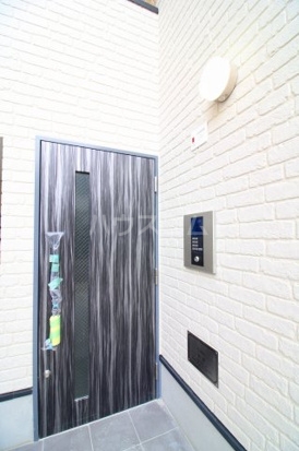 2/3 エントランス