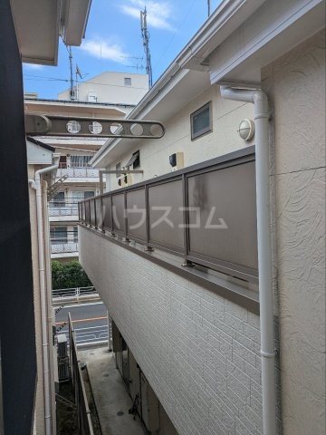 23/28 バルコニー