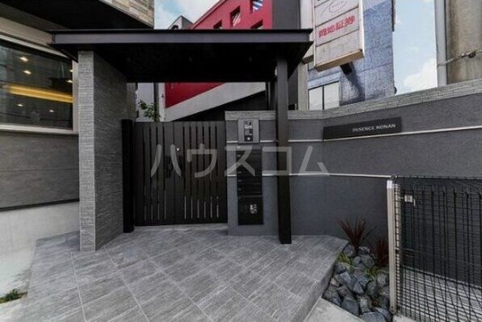 15/24 エントランス