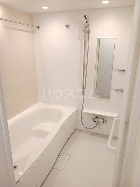 13/24 浴室